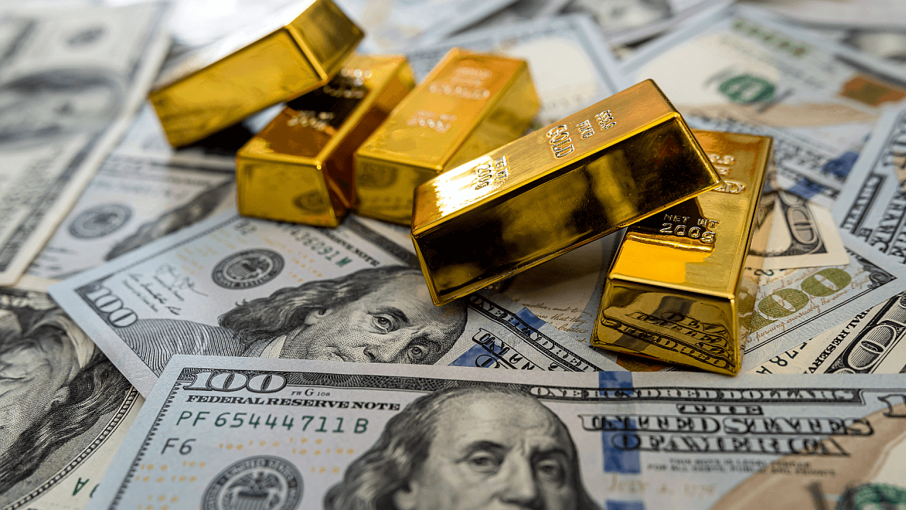 Gold, central banks and the USD: Will gold prices continue climbing?